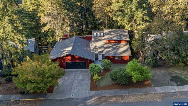 4293 NW Elmwood Dr, Corvallis, OR 97330