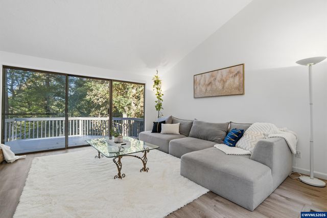 4293 NW Elmwood Dr, Corvallis, OR 97330