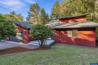4293 NW Elmwood Dr, Corvallis, OR 97330