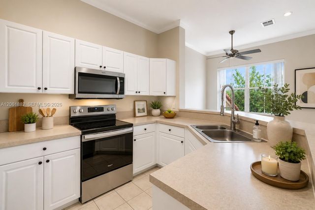 4402 SW 160th Avenue 934, Miramar, FL 33027