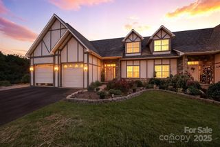 19 Heron Cove Loop, Hickory, NC 28601
