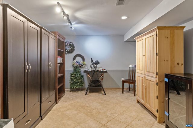 328 JOHN WEAVER DR, Brightwood, VA 22715