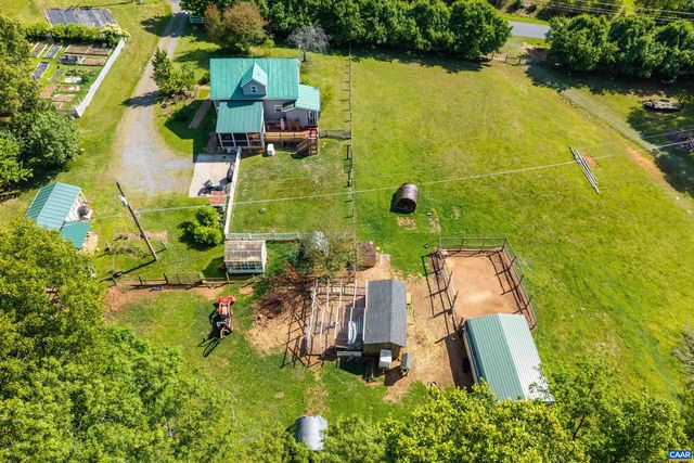 328 JOHN WEAVER DR, Brightwood, VA 22715