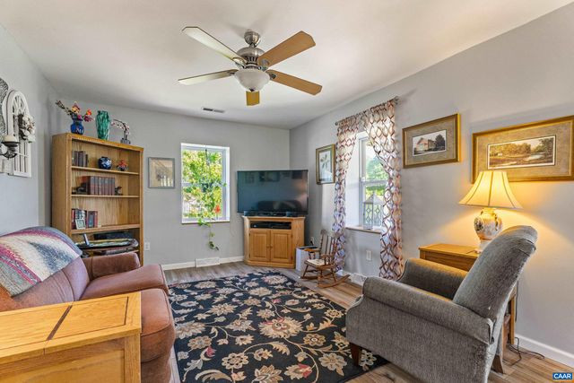 328 JOHN WEAVER DR, Brightwood, VA 22715