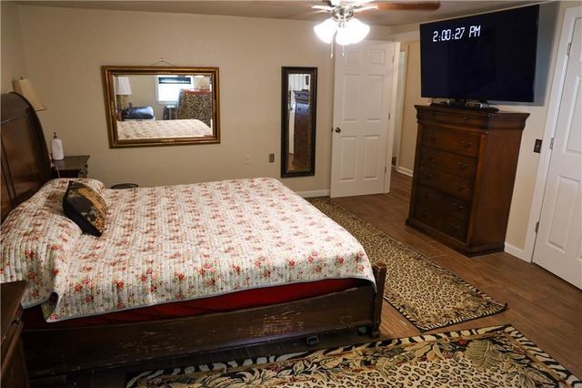 10693 Snavely Road, Elm Springs, AR 72762