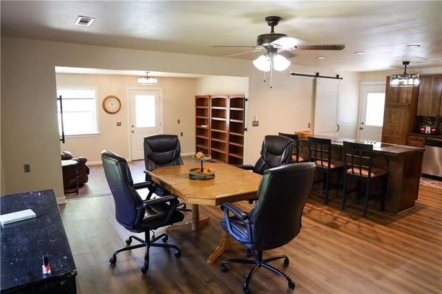 10693 Snavely Road, Elm Springs, AR 72762