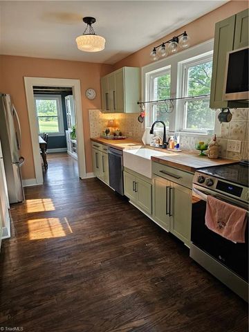 10521 NC Highway 89 W, Westfield, NC 27053