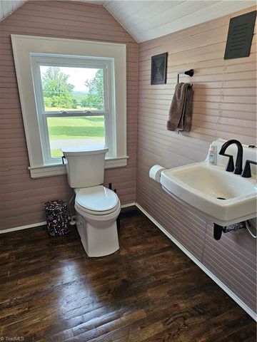 10521 NC Highway 89 W, Westfield, NC 27053