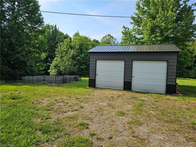 10521 NC Highway 89 W, Westfield, NC 27053