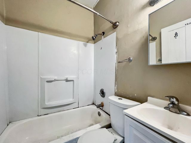 100-102 N Harris Avenue, Columbus, OH 43204