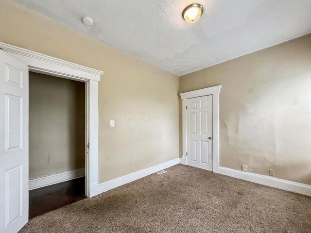 100-102 N Harris Avenue, Columbus, OH 43204