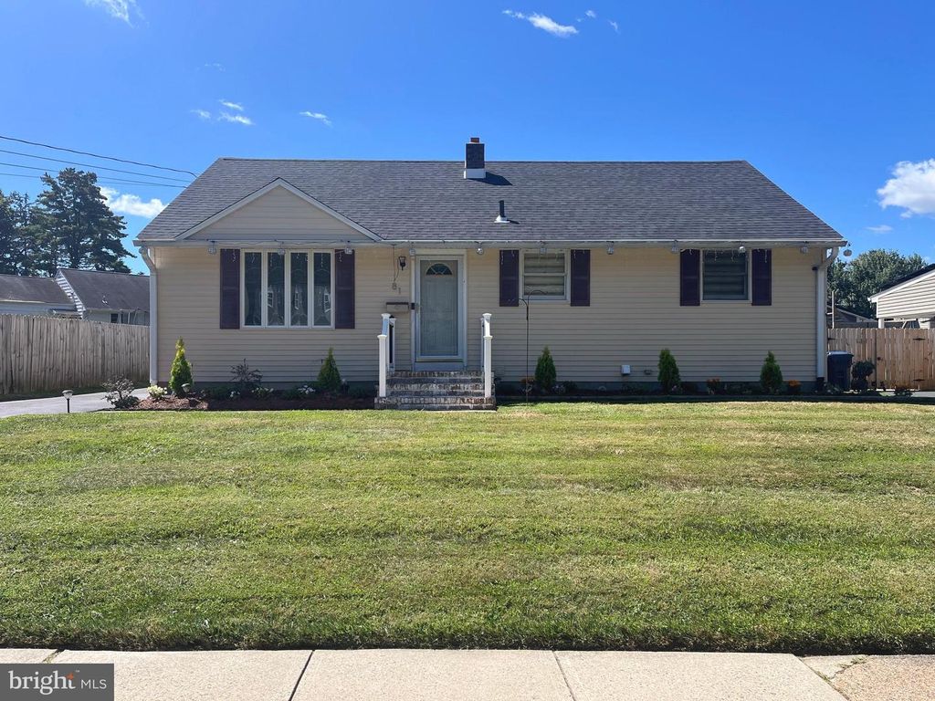 81 BERWYN PL, Lawrence Township, NJ 08648