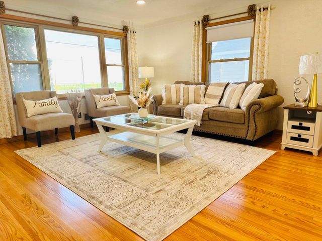 465 Ruth Street N, Saint Paul, MN 55119