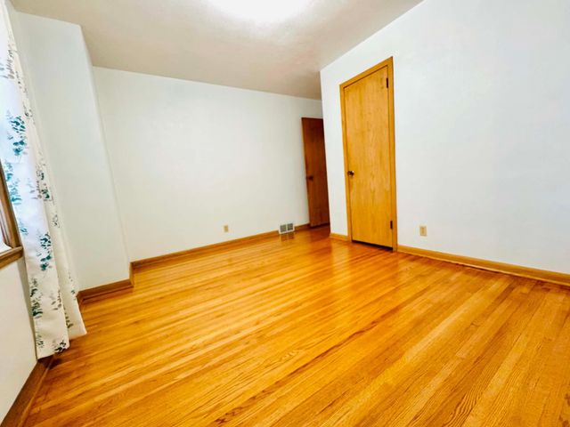 465 Ruth Street N, Saint Paul, MN 55119