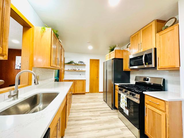 465 Ruth Street N, Saint Paul, MN 55119