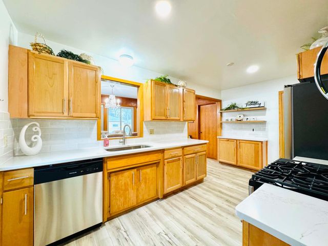 465 Ruth Street N, Saint Paul, MN 55119