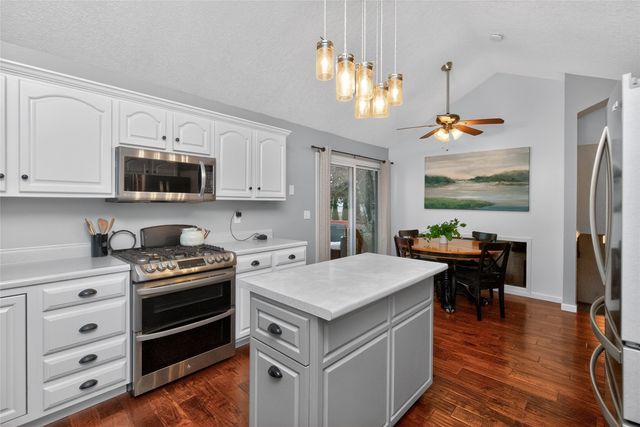 301 NE Mandy Lane, Ankeny, IA 50021