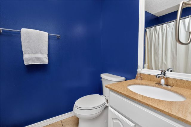 301 NE Mandy Lane, Ankeny, IA 50021