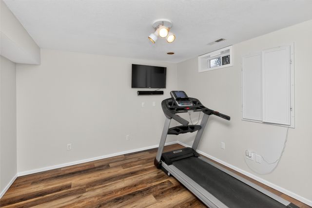 301 NE Mandy Lane, Ankeny, IA 50021