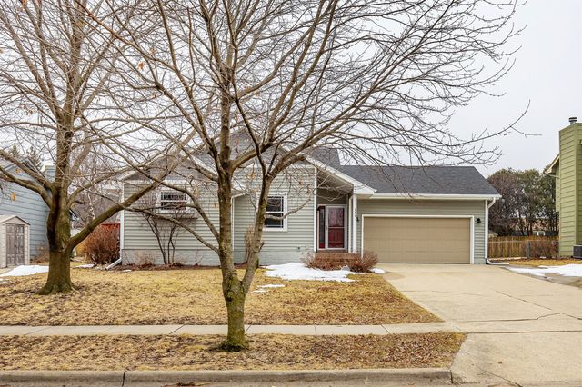 301 NE Mandy Lane, Ankeny, IA 50021
