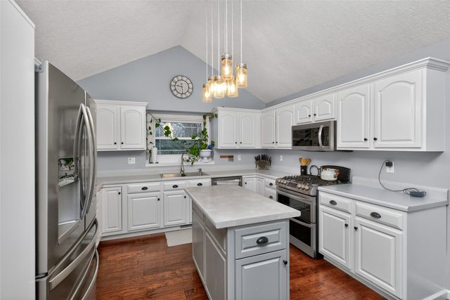 301 NE Mandy Lane, Ankeny, IA 50021