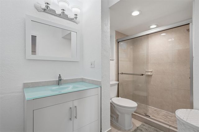 9451 Evergreen Place 203, Davie, FL 33324