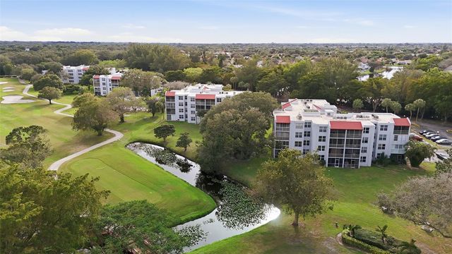 9451 Evergreen Place 203, Davie, FL 33324