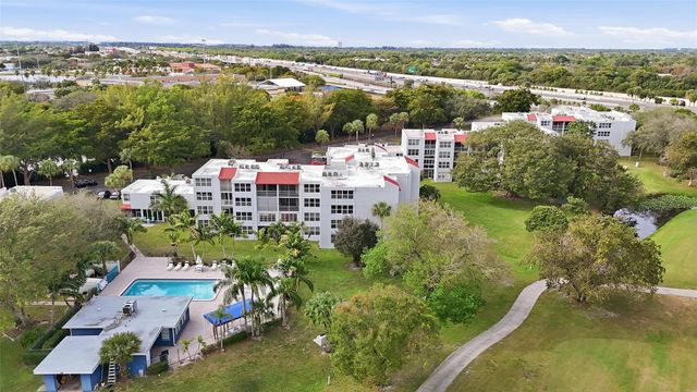 9451 Evergreen Place 203, Davie, FL 33324