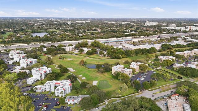 9451 Evergreen Place 203, Davie, FL 33324