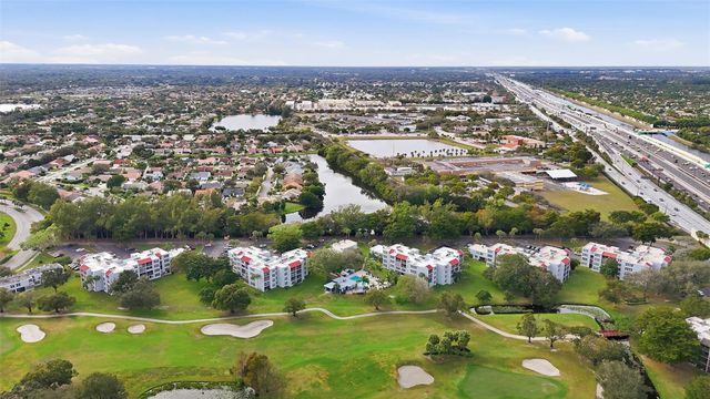 9451 Evergreen Place 203, Davie, FL 33324