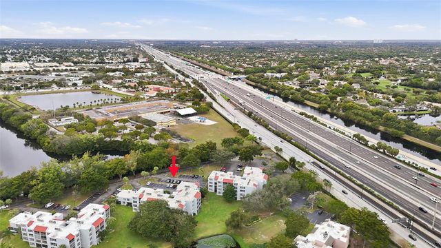 9451 Evergreen Place 203, Davie, FL 33324