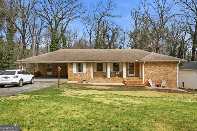 552 Ben Court SW, Lilburn, GA 30047