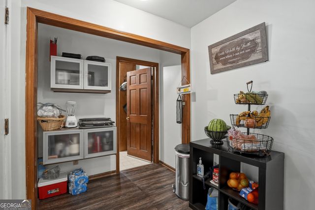 552 Ben Court SW, Lilburn, GA 30047