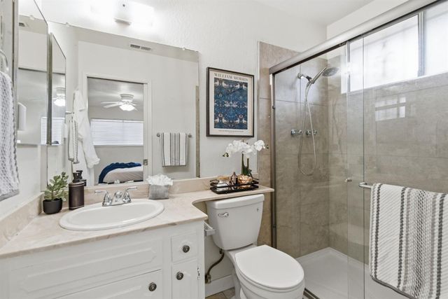 5658 Kermit Ln, Stockton, CA 95207