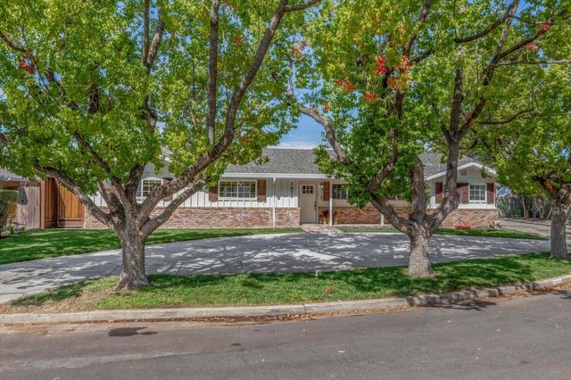 7821 Filice Drive, Gilroy, CA 95020
