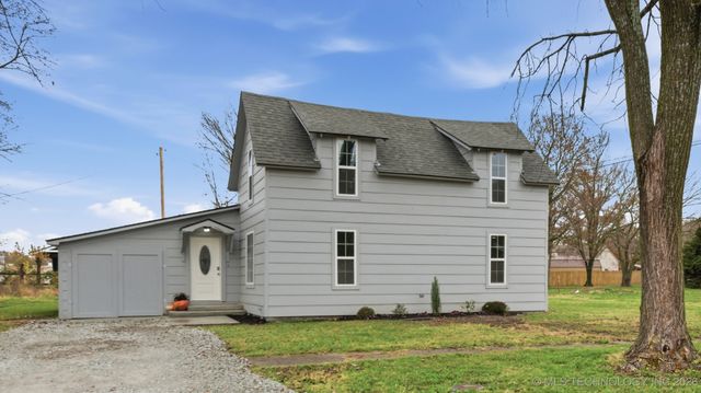 316 W 4TH Street, Chelsea, OK 74016