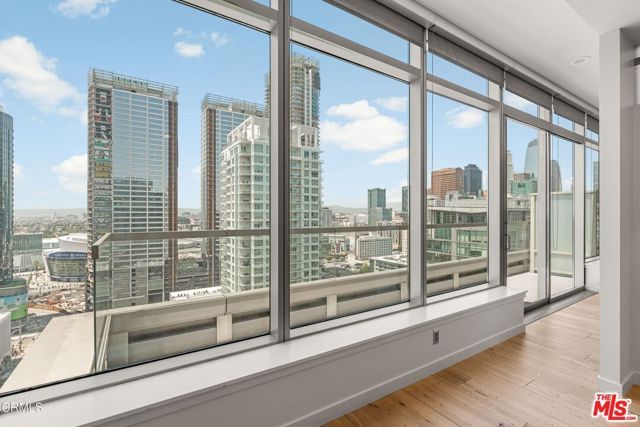 1155 S Grand Avenue 2006, Los Angeles, CA 90015