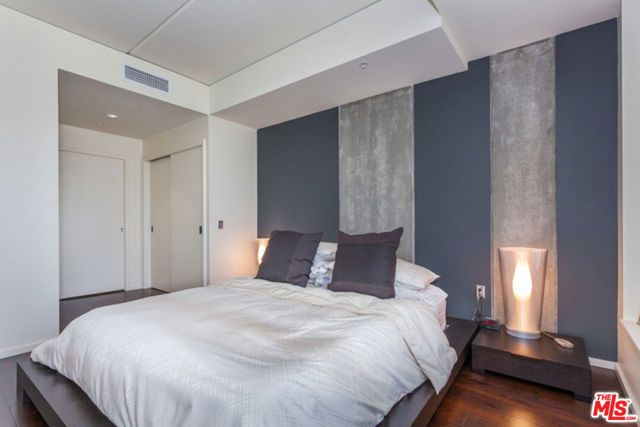 1155 S Grand Avenue 2006, Los Angeles, CA 90015