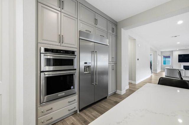 701 Golden Acorn Ct, Rocklin, CA 95765