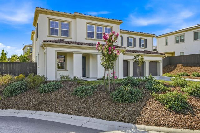 701 Golden Acorn Ct, Rocklin, CA 95765
