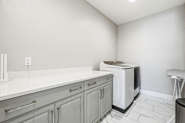 701 Golden Acorn Ct, Rocklin, CA 95765