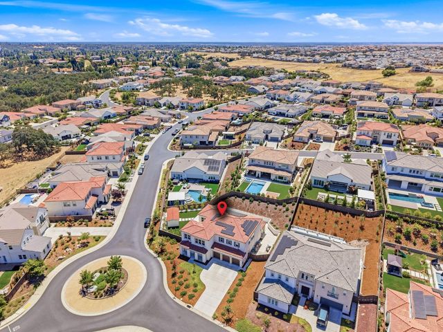 701 Golden Acorn Ct, Rocklin, CA 95765