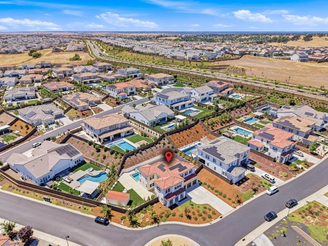 701 Golden Acorn Ct, Rocklin, CA 95765