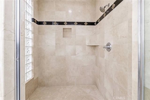 17529 Cloverdale, Yorba Linda, CA 92886
