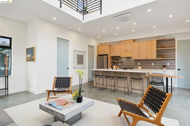 1517 Fairview St, Berkeley, CA 94703