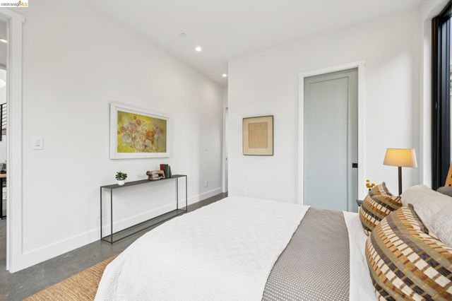1517 Fairview St, Berkeley, CA 94703
