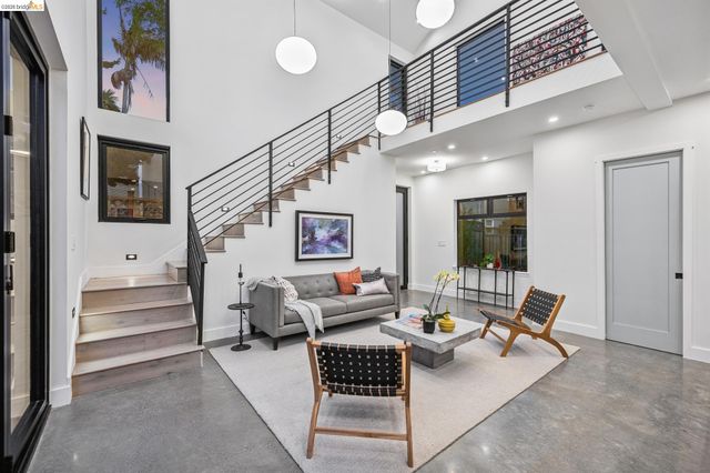 1517 Fairview St, Berkeley, CA 94703