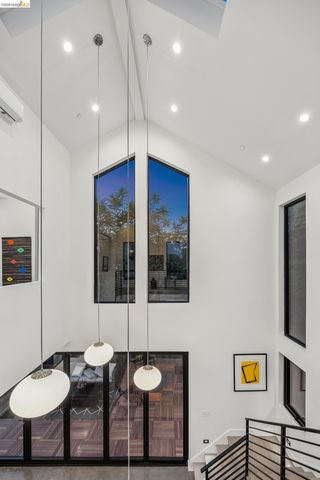 1517 Fairview St, Berkeley, CA 94703