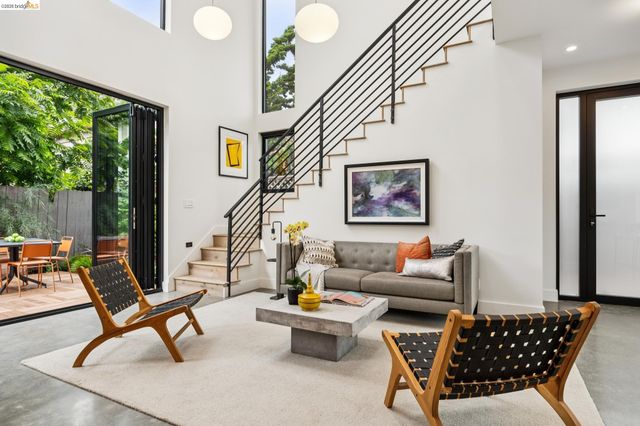 1517 Fairview St, Berkeley, CA 94703