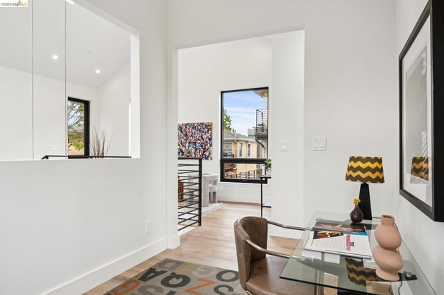 1517 Fairview St, Berkeley, CA 94703